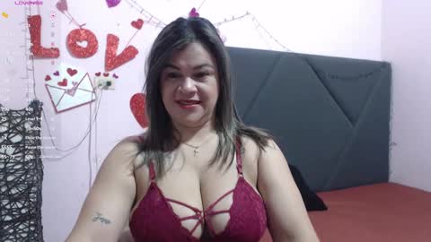 pamela_echeverria online show from February 25, 11:25 am