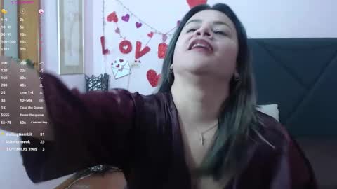 pamela_echeverria online show from April 25, 12:51 pm