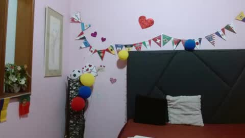 pamela_echeverria online show from July 2, 11:15 am
