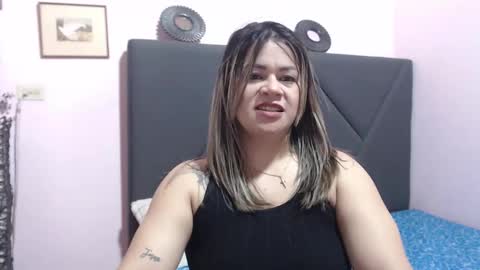 pamela_echeverria online show from November 5, 12:18 pm
