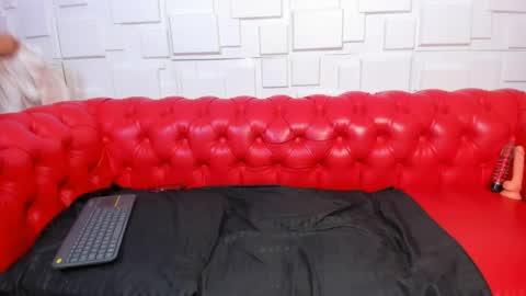 pamela_gaviria01 online show from June 20, 3:51 pm
