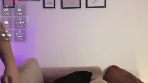 pamela_tomas4 online show from June 27, 2:01 pm