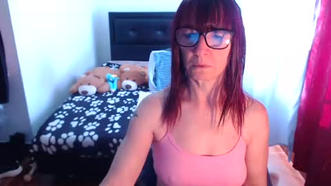 Pamela Jagger online show from July 24, 2:36 pm