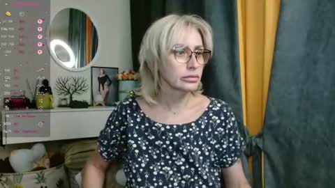 pamellamurphy online show from June 18, 11:54 pm