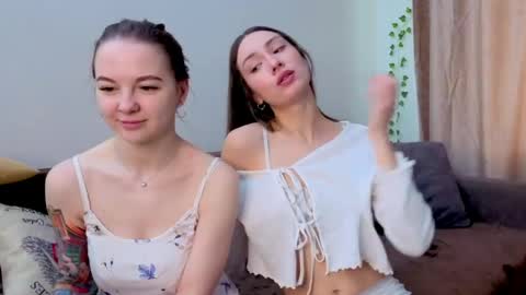 daniella online show from April 29, 9:25 am