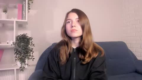 Snapshot of pamilarakestraw chatting on September 23, 6:36 pm daniella online show from September 23, 6:36 pm