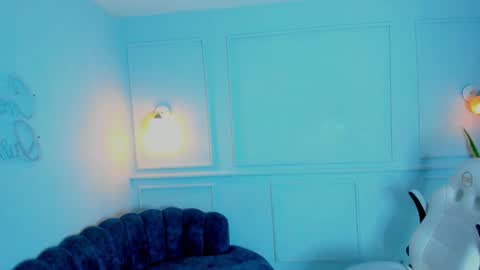 pamplemusa_ online show from March 3, 11:50 am