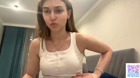 Lia online show from July 1, 8:28 pm
