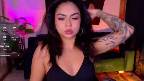   online show from May 8, 12:38 am