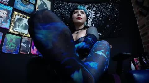       online show from March 3, 8:00 pm