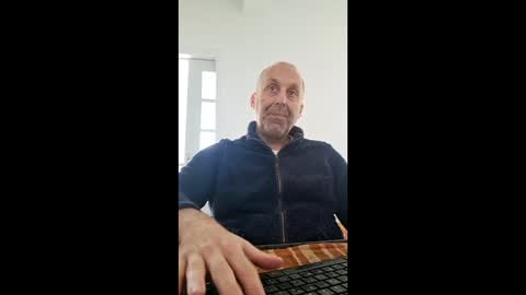 pansak1973 online show from March 22, 9:46 am