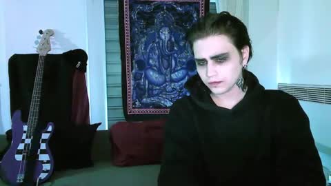 In bio online show from March 15, 1:21 am