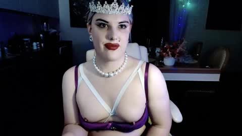 Sarina Williams online show from October 15, 1:12 pm