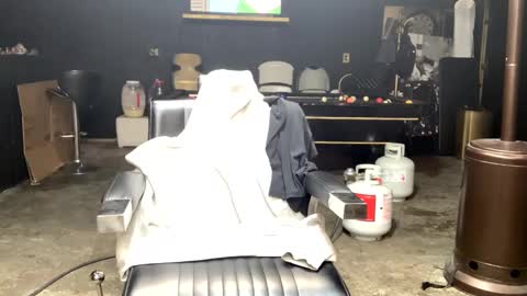 papi_krizz online show from February 28, 3:04 pm