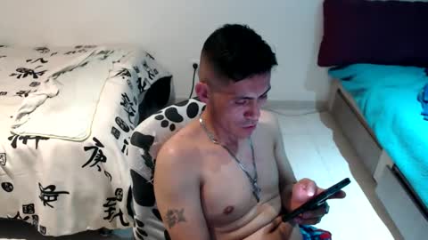 papi wilo online show from November 8, 2:14 am