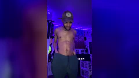 papian0 online show from March 3, 1:01 am