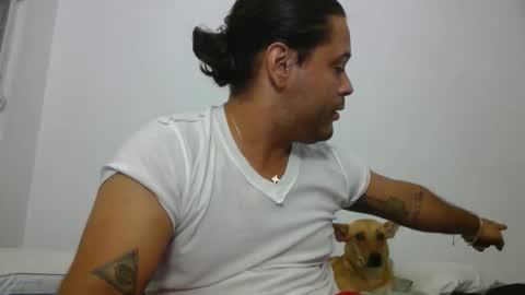 PapiiPR185 online show from February 14, 9:12 am