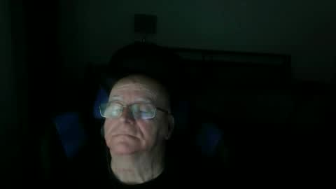 papilly online show from March 21, 10:09 am