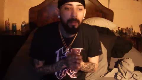 papiqfue online show from January 20, 6:53 am