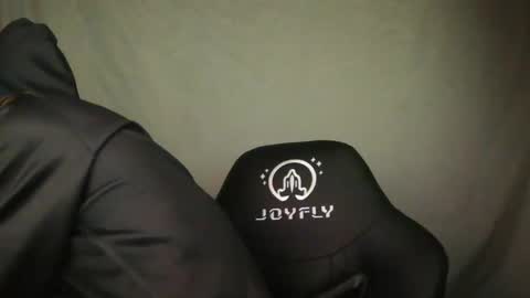 papiqfue online show from December 24, 6:28 pm