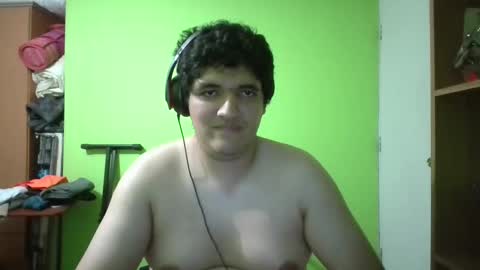 Snapshot of papitowilly999 chatting on March 3, 11:35 pm Papito online show from March 3, 11:35 pm