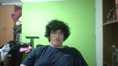 Snapshot of papitowilly999 chatting on December 26, 8:18 am Papito online show from December 26, 8:18 am