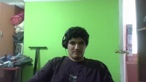 Snapshot of papitowilly999 chatting on March 10, 9:07 pm Papito online show from March 10, 9:07 pm