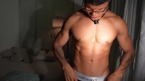 Ryan And Casper online show from July 29, 12:21 am