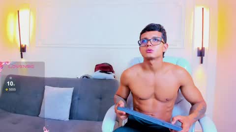 Ryan And Casper online show from June 6, 2:45 pm