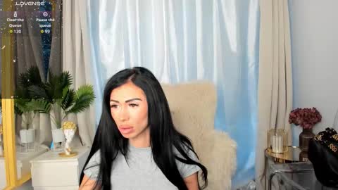 Paris online show from February 2, 5:37 am