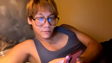 connie online show from March 1, 11:26 pm