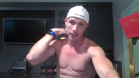 Snapshot of parkerflexes chatting on September 10, 4:02 am Parker online show from September 10, 4:02 am