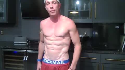 Snapshot of parkerflexes chatting on September 21, 3:43 am Parker online show from September 21, 3:43 am