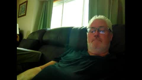 part86 online show from May 18, 12:33 pm