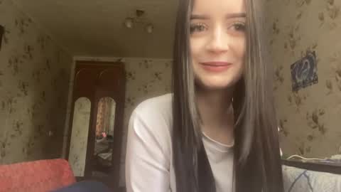 Milana online show from May 7, 1:29 pm