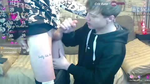 Max tall dark-haired guy with tattoos and Phil blond-haired online show from May 5, 1:23 am