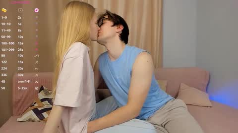 We Katrin and Moris online show from October 24, 1:34 pm