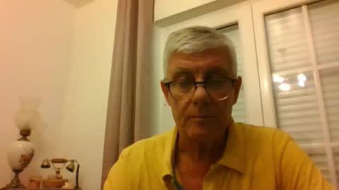 Snapshot of patrick5275 chatting on September 22, 7:07 pm patrick5275 online show from September 22, 7:07 pm