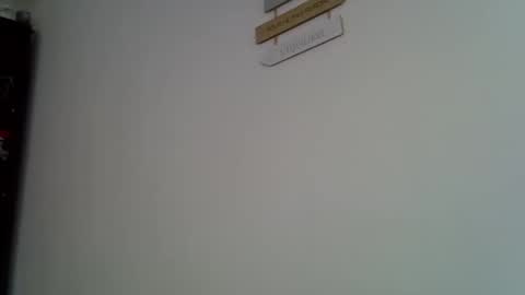 Snapshot of patrick5275 chatting on February 24, 1:42 pm patrick5275 online show from February 24, 1:42 pm