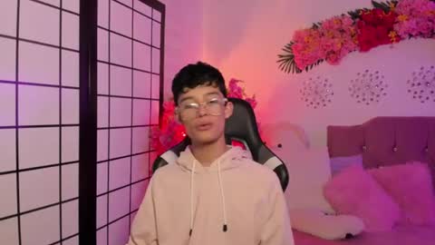 Patrick online show from June 20, 5:02 am
