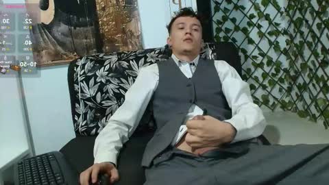     online show from November 12, 5:32 am