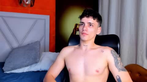 patrick_rouse online show from January 10, 9:20 pm