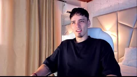 patrick_rouse online show from December 20, 5:51 pm