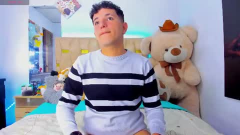 Patrick online show from August 9, 1:38 am