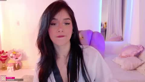 Snapshot of pau_cute chatting on September 15, 3:41 am Sofa online show from September 15, 3:41 am
