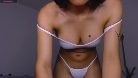 Snapshot of pau_heart chatting on January 25, 2:14 pm Paulina        online show from January 25, 2:14 pm