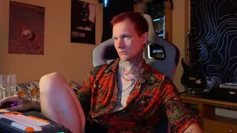 Paul online show from June 16, 3:10 am