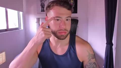 PAUL ROGER online show from March 6, 12:41 pm