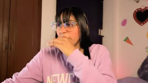 Paula  online show from April 27, 4:21 am