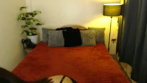 paulalawman online show from July 8, 10:13 pm